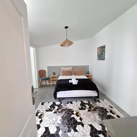 Apartment Cosy Lumineux - A Deux Pas Du Chu